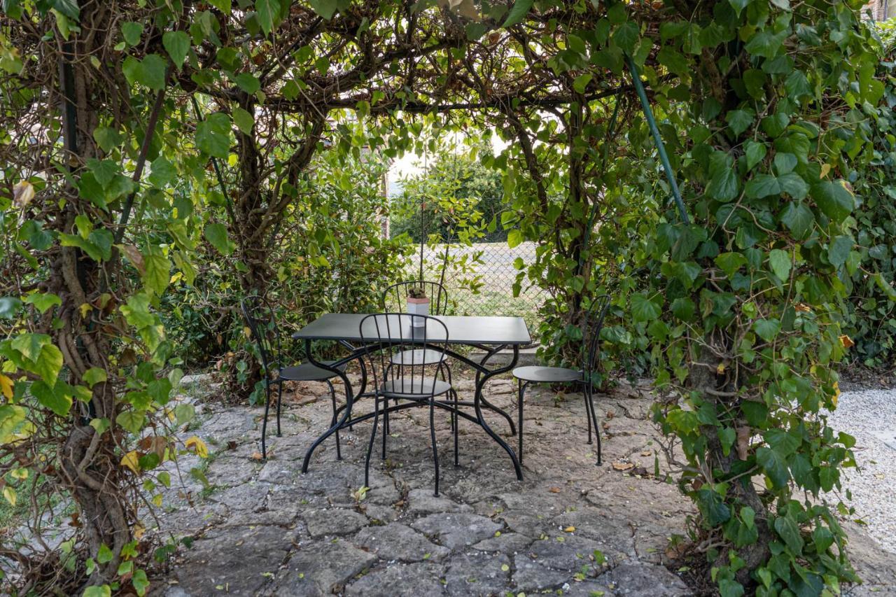 Podere Mona Pomarance Exteriör bild