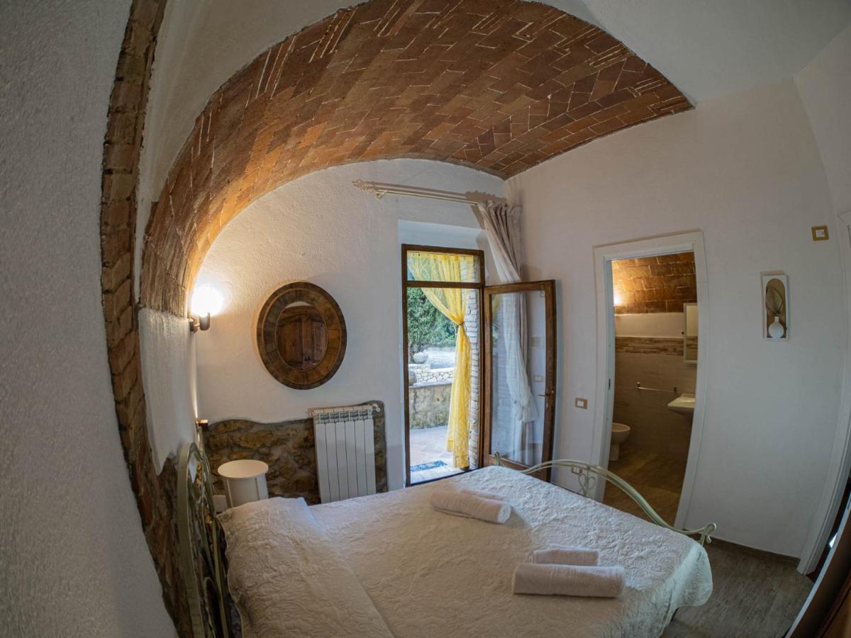 Podere Mona Pomarance Exteriör bild