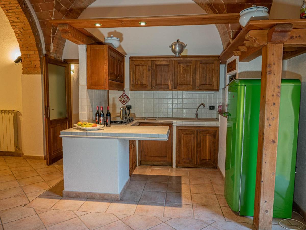 Podere Mona Pomarance Exteriör bild