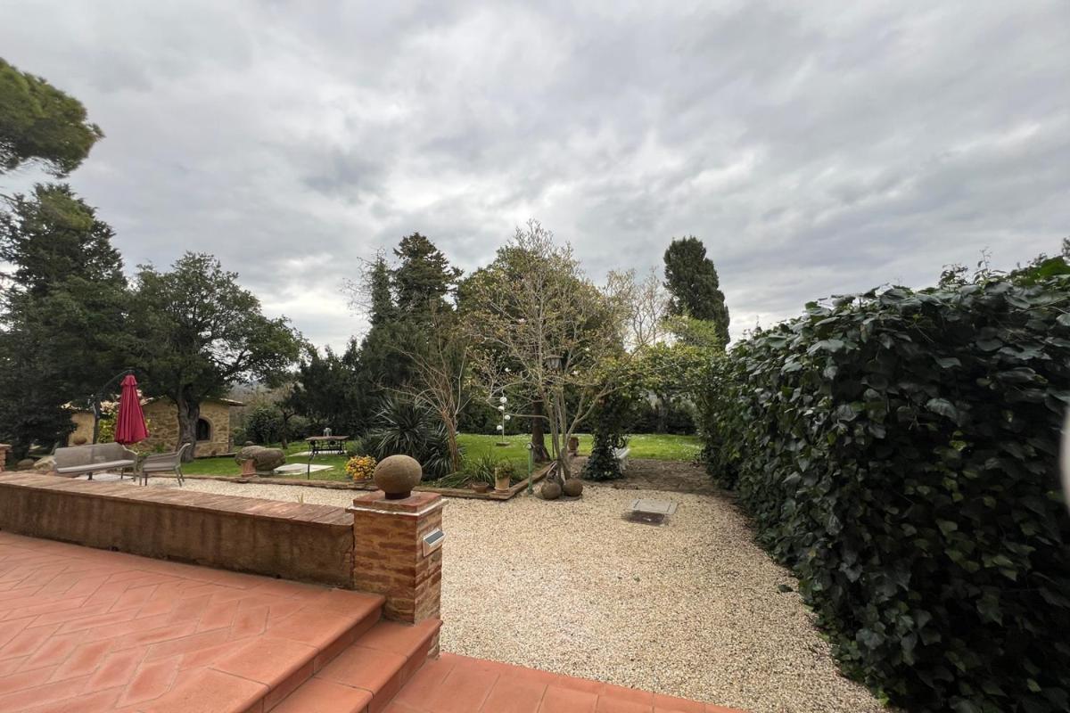 Podere Mona Pomarance Exteriör bild
